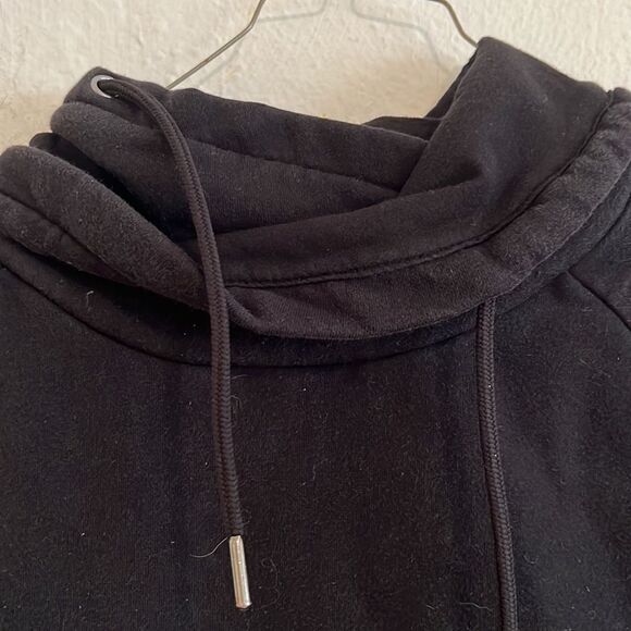 H&M’ Unknown Horizons Black Draw String Funnel Neck Streetwear Sweatshirt Size S - Picture 6 of 8